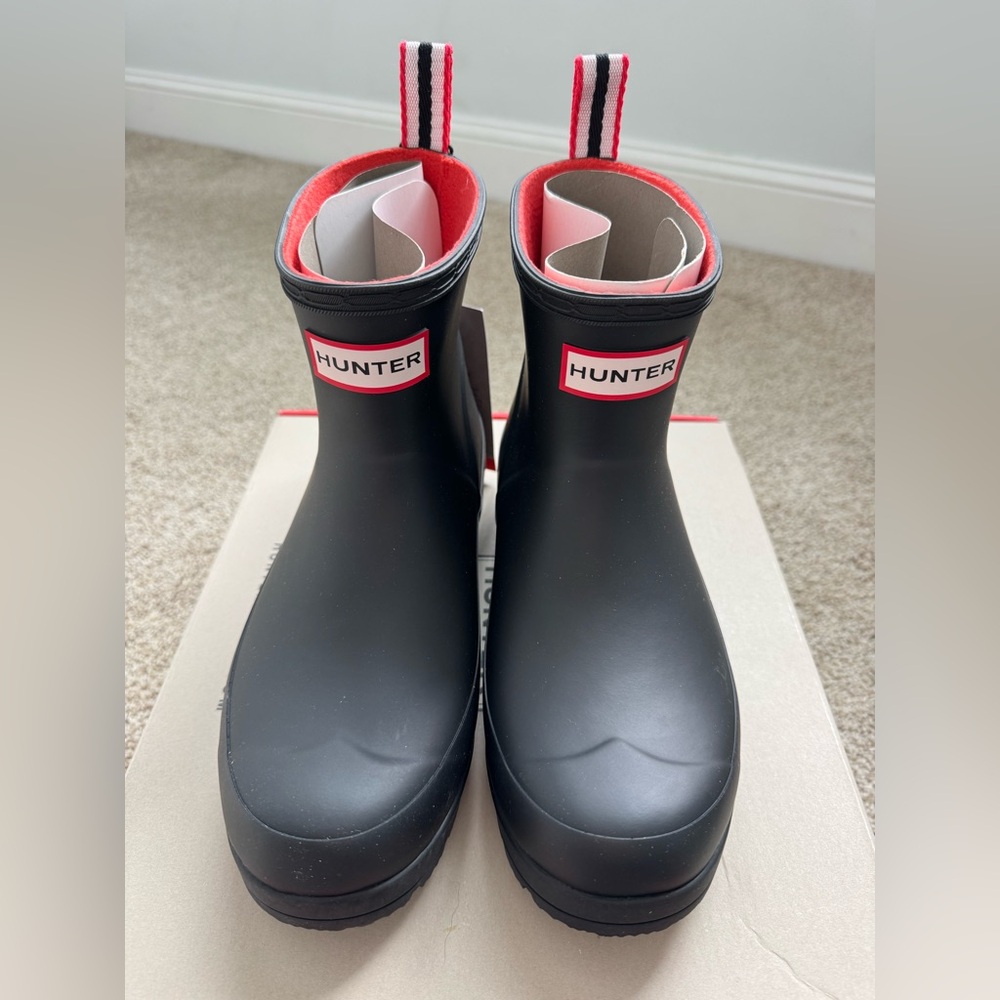 NEW Women’s Hunter Original Insulated Play Short Boots, Size 6 Black
